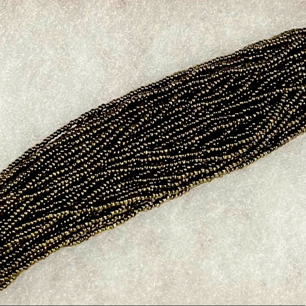 multi row brown seed bracelet with hammered gold toned metallic closure - Picture 2 of 4